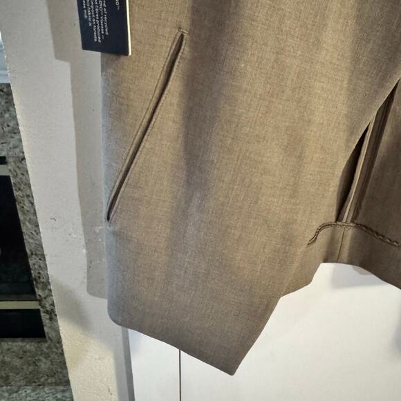 NWT ARITZIA Babaton Slim-fit open-front crepe blazer Taupe Size 6 - Picture 8 of 12